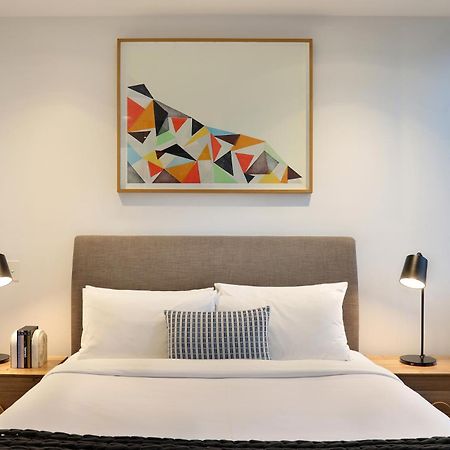 The Canvas Apartment Hotel Мелбърн Екстериор снимка