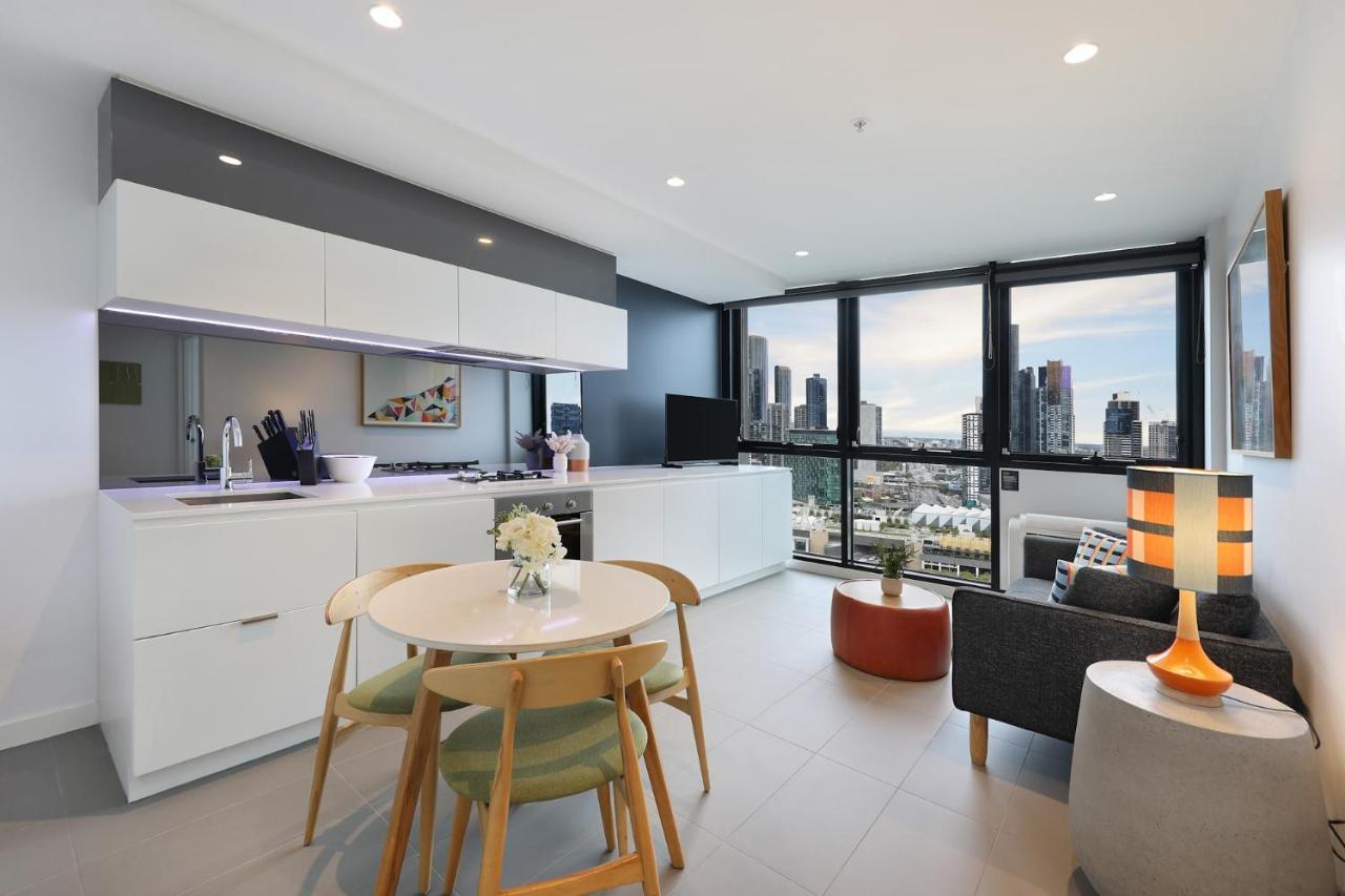 The Canvas Apartment Hotel Мелбърн Екстериор снимка